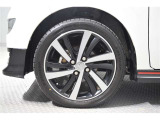 当店は全車『ロングラン保証』付!(1年間、距離無制限 HV車はHV保証付) 別途延長保証もご用意しております♪ ぜひ現車を確認にご来店ください