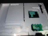 荷室下部にパンク修理キットが収納されてます。