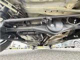 【下廻り防錆塗装】下回りの防錆加工も大人気オプションです。下回りを融雪剤などから長期間お守り致します。是非お車と一緒にご検討くださいませ。