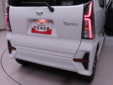 当店は、ダイハツディーラーである愛知ダイハツ直営の中古車販売店です。このお車のように試乗車やサービスカー等で使用していた程度の良いお車を多数そろえました。是非、一度見に来て下さい。