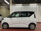 【スマートアシスト搭載車】 衝突回避支援ブレーキ機能(対車両・歩行者)、衝突警報機能(対車両・対歩行者)、誤発信抑制制御機能などの機能で安全な運転をサポートします。