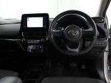 運転席廻りです。