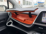 中古車のコンディションはそれぞれです、販売は原則として実車を見てからとさせて頂いております。是非見に来て下さいませ!