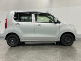 小回りが効くため、狭い道や駐車場でもストレス少なく運転ができます。