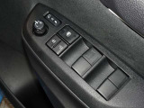 電動格納式ドアミラー・パワーウインドウを装備しています。