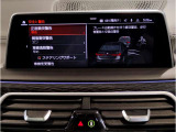 純正HDDナビです。とても使いやすく、Bluetooth&USBオーディオインターフェイスで、電話も音楽も楽しめます。
