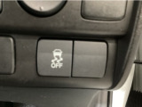 【VSA】ブレーキ時の車輪ロックを防ぐABS、加速時などの車輪空転を抑えるTCS、旋回時の横滑り抑制の3つの機能をトータルに制御!予期しないクルマの挙動の乱れを防ぐ安全装備です♪