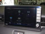 ナビゲーションは純正9インチメモリーナビ(VXU-225VZi)を装着しております。AM、FM、CD、DVD再生、Bluetooth、音楽録音再生、フルセグTVがご使用いただけます。