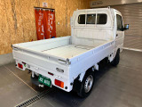 荷台内簡易塗装しています!!