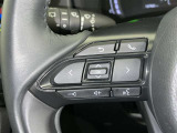 ステアリングスイッチ装備!運転しながら手元でオーディオの操作などができます。