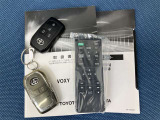 車両取扱説明書/メンテナンスノート/(保証書)/ (スマートキー・キーレス)/ スペアキー揃っております♪