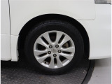 タイヤのサイズは205/60/R16です!
