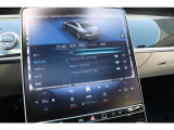 納車前整備は、メルセデスベンツ国際認定メカニックによる最新の検査ライン等の施設が充実した当社工場で入念に行います。