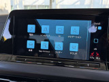 「ディスカバープロ」。高い操作性に加え、ワイヤレスApp-Connect対応でスマートフォン連携もスムーズ。ナビや各種機能を快適に操作できます。