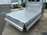 【荷台】重い荷物の積み降ろしもラクラク♪
