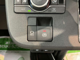 車両状態証明書修復歴の有無も一目瞭然。機能や内装・外装、走行距離、修復歴の有無をチェックし、クルマの状態を10段階にした車両状態証明書。数字や記号を使ってわかりやすく表示しています。