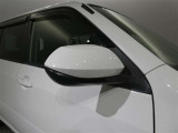 U-Carの販売だけでなく自動車保険、携帯電話の販売も行っております。