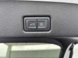 電動バックドア