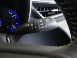 オートライト機能装備です!車外の明るさに応じて、自動的にライトの点灯・消灯をしてくれます♪