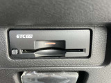 ETCで高速代の支払いもスムーズ!カードを持っていればご納車日当日からご利用いただけます。別途セットアップ料が必要です。