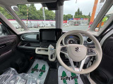 運転席からの視界も広くて快適です。