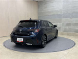 全車1年間の走行距離無制限のロングラン保証付きです。また、さらに安心をお求めの方には1年〜2年の保証延長ができる「ロングラン&alpha;保証」(有償)もお選びいただけます。