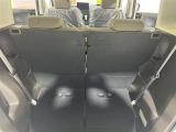 シートを倒した状態でも十分な荷室