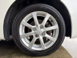 155/65R14ノーマルタイヤ装着車♪各種アルミホイールや、スタッドレスタイヤも取扱いしております。是非ご相談ください♪