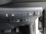 オートマッチックハイビームで早期発見を助けます。