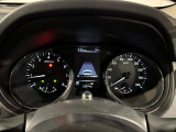 見やすいメーター周り!!カラーディスプレイには運転をサポートするさまざまな情報が表示されます(^^♪