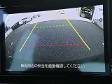 バックビューモニター搭載で、運転席にいながら、クルマ後方の状況を確認可能です