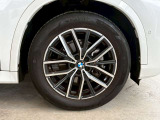 国道246号線沿い、南町田グランベリーパーク駅すぐ。BMW Premium Selection 東名横浜/〒194-0004 東京都町田市鶴間5-18-1