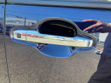 自動車保険もお任せください♪保険資格をもったスタッフがお客様ニーズに合わせてご提案させていただきます。もしもの時も、私たちが安心・丁寧・誠実にご対応させていただきます。