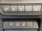 【2Wayドライビングポジションメモリー機能】お二人のシートパターンを記憶することができますので、運転時はボタン一つでシート調節できますね。
