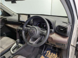 見通しのよいすっきりとした視界で、誰でも運転しやすいです。運転のしやすさは疲れにくさにも繋がりますよ♪