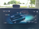 バックカメラにより駐車時の後方確認も楽にできます。