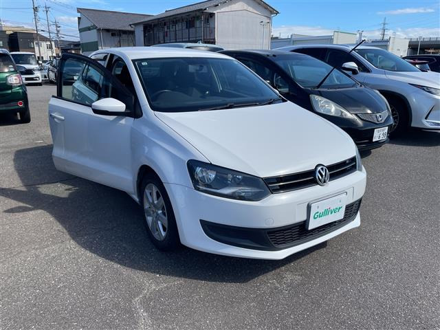 ポロ TSI コンフォートライン ブルーモーションテクノロジー 修復歴無し
