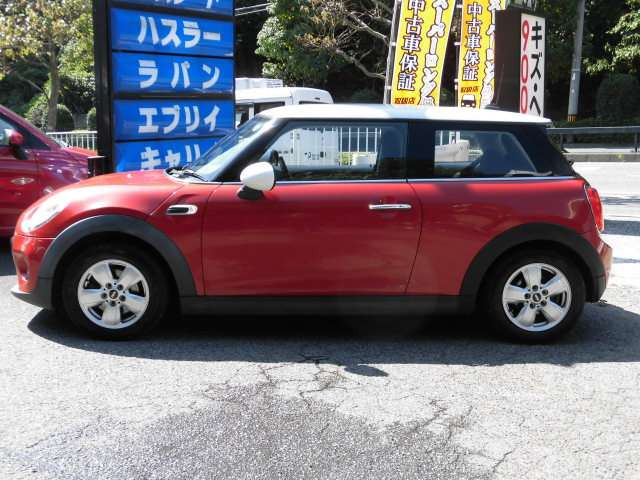 BMW MINI ミニ クーパー D ペッパーパッケージ F56モデル 第3世代 の
