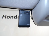 今や必需品となったドライブレコーダーも装着されています。運転中の記録を録画してくれます、万が一の時にドライブレコーダーがあれば安心です!