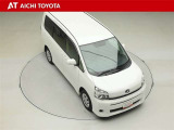 両側パワースライドドア付きだから、狭い駐車スペースなどでの乗り降りラクラク♪小さなお子さまのいるご家庭には嬉しい装備です。