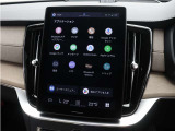 Google搭載のボルボなら、車内にいながら多彩なデジタルライフをお楽しみいただけます。Google Playから必要なアプリをダウンロードして、有意義な移動時間を楽しみましょう。