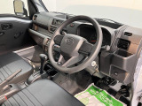 大事な愛車で特別な日をより楽しく、いつもの毎日をさらに快適に過ごせるようスタッフがお手伝いします♪