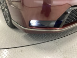 【フォグライト】霧などの悪天候時、自車の位置を示すとともに前方や路肩が見えずらい時、近い位置をワイドに照らしてくれます。