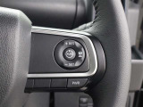全車速追従機能付ACC(アダプティブクルーズコントロール)を採用し、走行中に先行車の様子を検知しながら、設定した車速の範囲内で先行車との距離のキープを支援します。