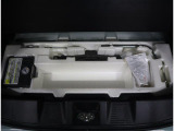 もちろんパンク修理剤&車載工具完備☆万が一のトラブルに備えて使い方もご説明いたします♪