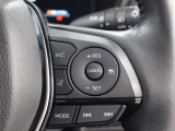 レーダークルーズコントロール作動時に車線維持に必要な運転操作の支援を行う「レーントレーシングアシスト(LTA)」を搭載しています。