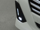 LEDフロントフォグランプを装備しております。