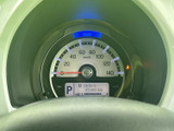 視認性の高いメーター類で、運転に必要な情報を的確に把握できます。運転状況に合わせて、情報を確認できます。