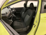 運転席、助手席です。クリーニング済みで綺麗になっております。