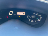整備スタッフは国家資格を持つプロの整備士です。車検の受入/中間/完成検査と保安基準発行のすべても自社で行います。